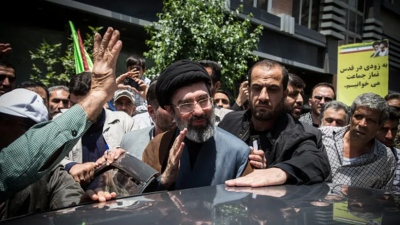 Μήνυμα Mossad στα social:  Tο καθεστώς του Ιράν είναι ένας «πύργος από τραπουλόχαρτα έτοιμος να καταρρεύσει»