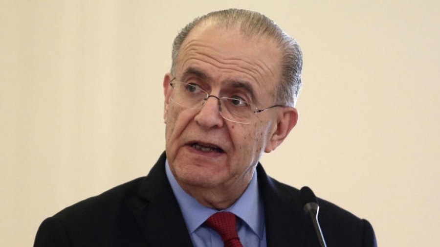 Κασουλίδης σε Bloomberg: Γελοίοι οι ισχυρισμοί Erdogan ότι απειλείται η Τουρκία από την Ελλάδα