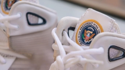 Στο «σφυρί» αθλητικά παπούτσια του Barack Obama για πάνω από 25.000 δολάρια
