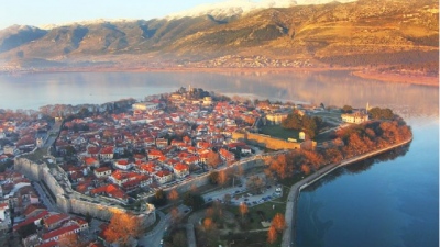 Άδειες για 2 νέα ξενοδοχεία σε Ιωάννινα και Νάξο