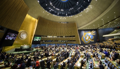 Ρωσία: Αναρμόδια η Γενική Συνέλευση του ΟΗΕ να συστήσει ειδικό δικαστήριο – Δεν έχει νομική ισχύ το αίτημα της Ουκρανίας