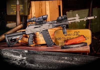 Η Kalashnikov αποκαλύπτει το νέο AK-12+: Το αναβαθμισμένο τυφέκιο κάνει πρεμιέρα και... τρομοκρατεί