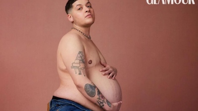 Ένας έγκυος τρανς άνδρας στο εξώφυλλο του περιοδικού Glamour - Για τον μήνα Pride