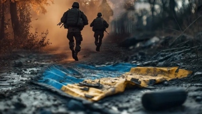 Russian forces on high alert for second Kursk incursion as 8,000 Ukrainians mass near border