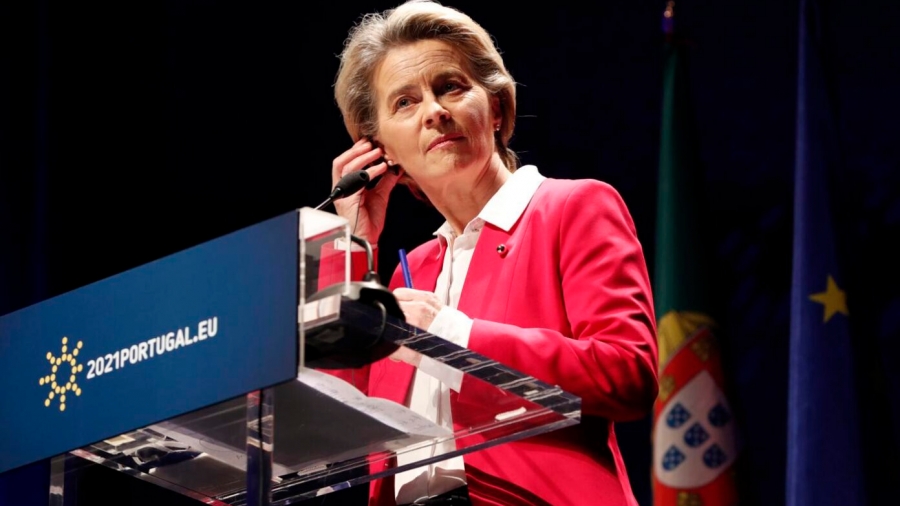 Με αρνητικό τεστ COVID-19 ή πιστοποιητικό εμβολίου τα ταξίδια στην Ευρώπη