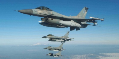 Μπαράζ νέων παραβιάσεων από τουρκικά μαχητικά αεροσκάφη στο Αιγαίο