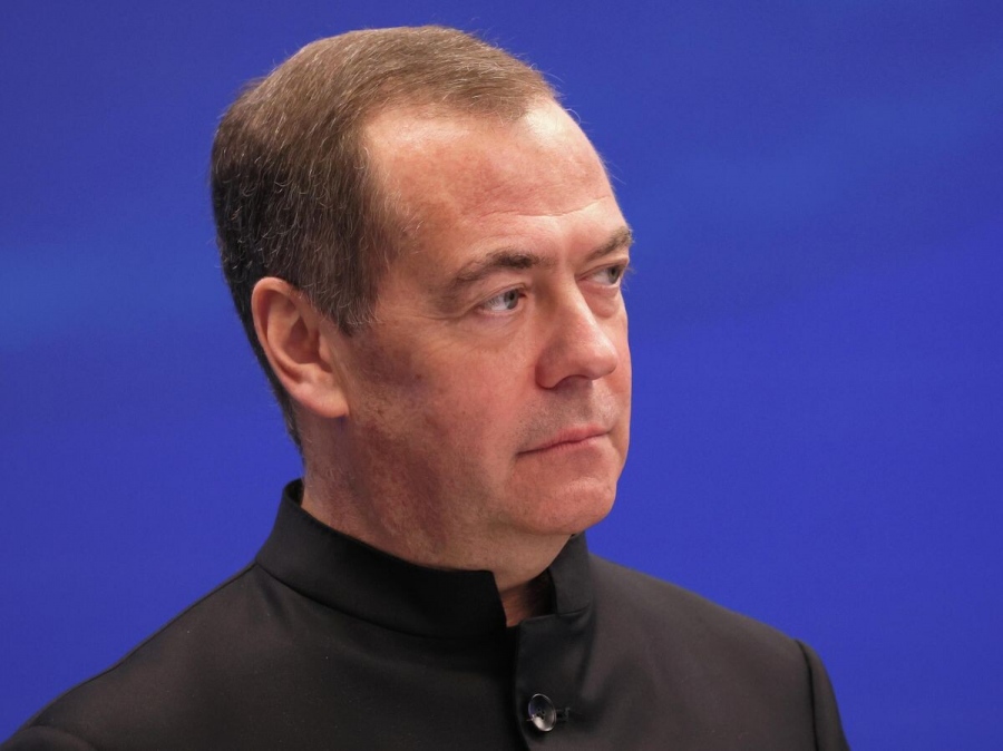Medvedev (Ρωσία): Εχθρικό μπλοκ το ΝΑΤΟ - Διευρύνεται διαρκώς, αποτελεί υπαρξιακή απειλή για τη Ρωσία