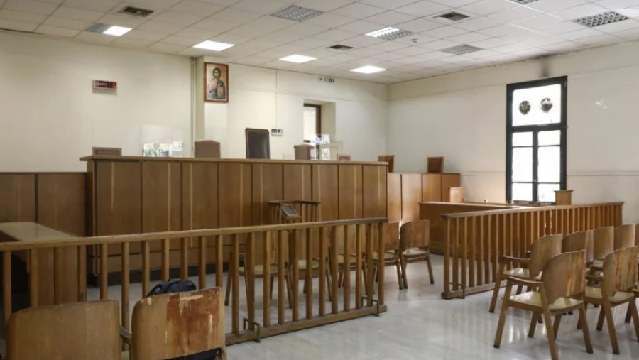 Συνεχίζουν την αποχή οι δικηγόροι ως τις 19 Ιανουαρίου