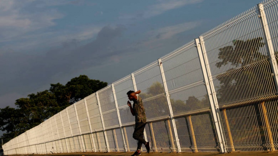 Με χιλιάδες στρατιώτες απαντούν οι ΗΠΑ στα «καραβάνια» μεταναστών
