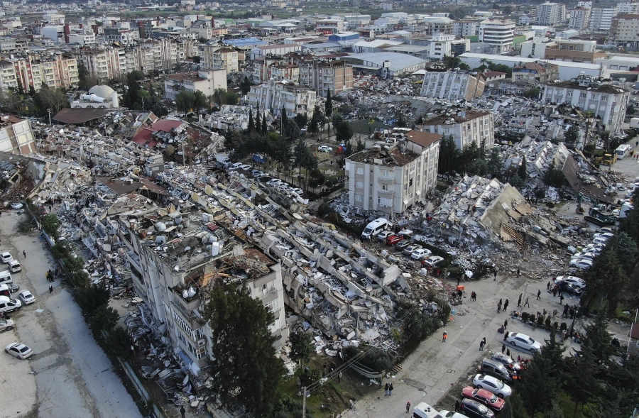 Τουρκία: Ελέγχθηκαν 370.000 κτήρια, τουλάχιστον 211.000 ακατάλληλα