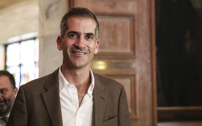 Μπακογιάννης: Ο φωτισμός της Αθήνας περνά στον 21ο αιώνα - Θα τοποθετηθούν 45.000 νέα φωτιστικά