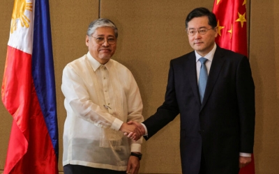 H Κίνα εξομαλύνει τις σχέσεις της με τις Φιλιππίνες με το βλέμμα στραμμένο στην Ταϊβάν