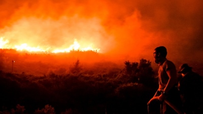 Έβρος: Mαίνεται για 12η μέρα η πυρκαγιά - Σε χιλιόμετρα εκτείνεται πια το μέτωπο - 112 για Σουφλί και Δαδιά