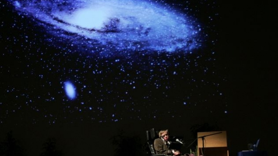 Daily Mail: Η πρόβλεψη του φυσικού Stephen Hawking για εισβολή εξωγήινων από το διάστημα θα γίνει πραγματικότητα