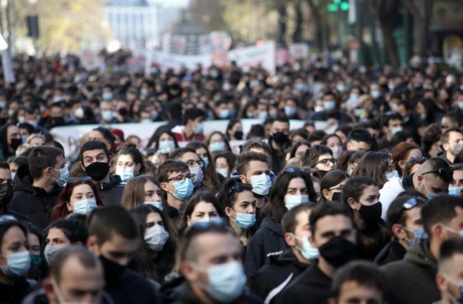 Το plan B Μητσοτάκη για την πανδημία – Εναλλακτικό σχέδιο απέναντι στο lockdown της επιστημονικής επιτροπής