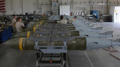 Washington Post: Οι ΗΠΑ σχεδιάζουν να στείλουν στην Ουκρανία κιτ έξυπνων βομβών