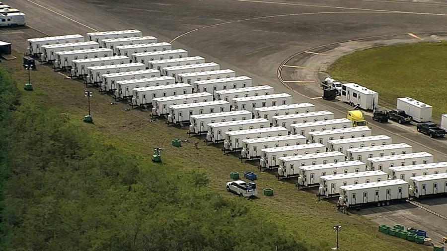 Το «Αλκατράζ των Αλιγατόρων» - Αυτό είναι το νέο στρατόπεδο των ΗΠΑ για τους παράτυπους μετανάστες