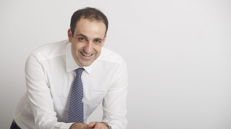 Η επιστροφή του Γρηγόρη Δημητριάδη – Πόλος έλξης για υπουργούς και βουλευτές, ο ρόλος του το 2027 θα είναι κομβικός