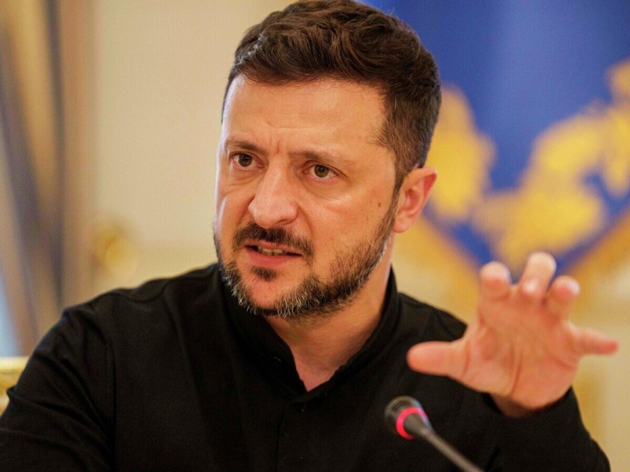 Τύραννος ο Zelensky - Εξαλείφει κάθε εμπόδιο στο πλιάτσικο της Ουκρανίας