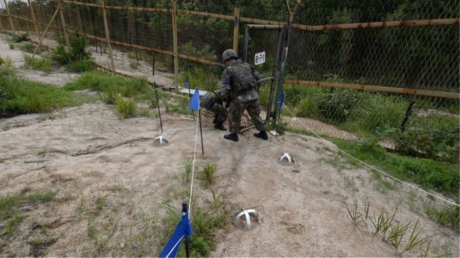 Βόρεια - Νότια Κορέα: Άρχισαν επιχειρήσεις άρσης ναρκών κατά μήκος της Αποστρατιωτικοποιημένης Ζώνης