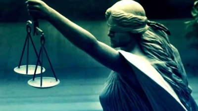 Οι «μεγάλοι επενδυτές της Yukos» που μήνυσαν τη Ρωσία για 50 δισεκατ. αποδείχθηκαν εταιρείες-φαντάσματα στην Κύπρο