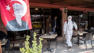 Τουρκία: Πάνω από 20.000 κρούσματα τις τελευταίες 24 ώρες
