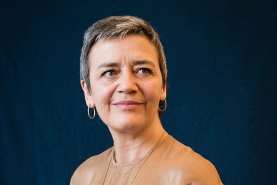 Vestanger (Κομισιόν): Προανήγγειλε επκαιροποίηση του θεσμικού πλαισίου του ανταγωνισμού