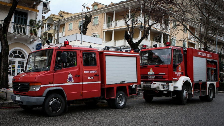 Κινητοποίηση στο κέντρο της Κέρκυρας για ύποπτο αντικείμενο στη Λ. Αλεξάνδρας - Απέκλεισε τη Λεωφόρο η Πυροσβεστική
