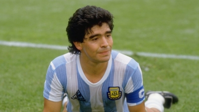 Πουλήθηκε η φανέλα του Maradona από το Μουντιάλ του 1986 έναντι 8,49 εκατ. ευρώ