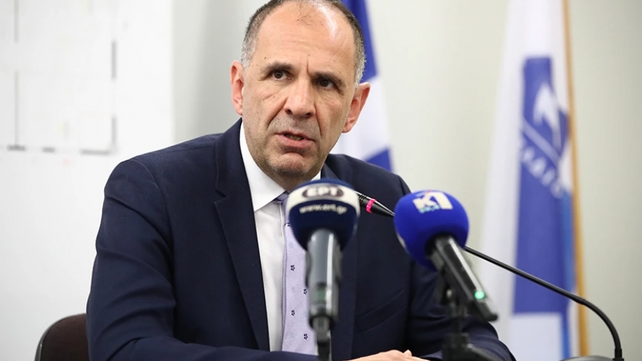 Γεραπετρίτης: «Μέσα στο 2024 η Θεσσαλονίκη θα αποκτήσει το πιο ασφαλές Μετρό της Ευρώπης» - Στο βαγόνι με την Μενδώνη