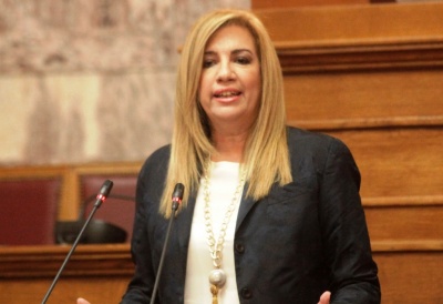 Γεννηματά: Αποσυμφόρηση των νησιών τώρα