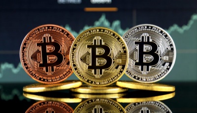 Συνέχεια των ήπιων διακυμάνσεων στα ψηφιακά νομίσματα