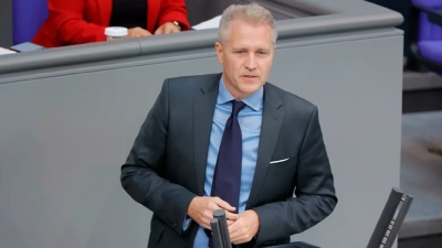 Γερμανία: Η Bundestag ήρε την βουλευτική ασυλία του Peter Bistron της AfD - Ερευνάται για κατασκοπεία υπέρ της Ρωσίας