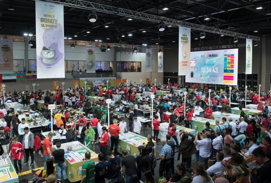 Παγκόσμια πρωτιά για την ελληνική αποστολή στην Ολυμπιάδα Εκπαιδευτικής Ρομποτικής 2019