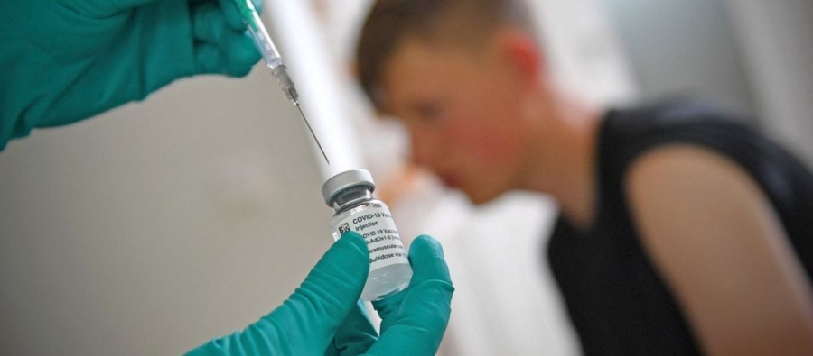 Σουηδία και Μ. Βρετανία εναντιώνονται στον εμβολιασμό υγιών παιδιών - «Δεν χρειάζεται, υπάρχει χαμηλός κίνδυνος» - Επιφυλακτική η Δανία