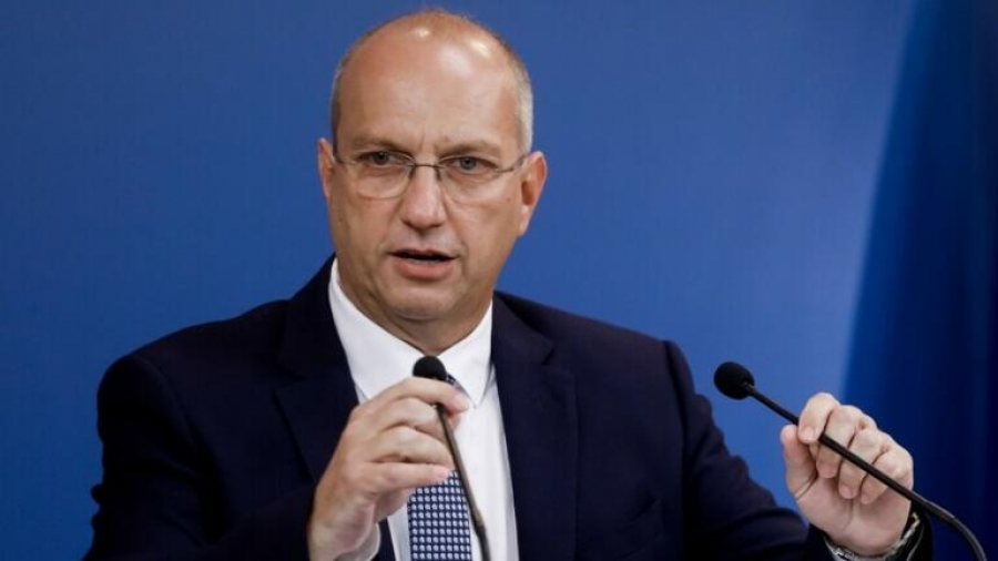 Οικονόμου: Ο κ. Τσίπρας ίσως είναι ο μοναδικός πολιτικός στον πλανήτη που έχει μαγική λύση για όλα