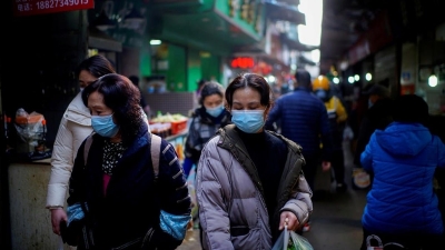 Χονγκ Κονγκ: Κατάργηση μέτρων για τον κορωνοϊό με τη μάσκα να παραμένει υποχρεωτική