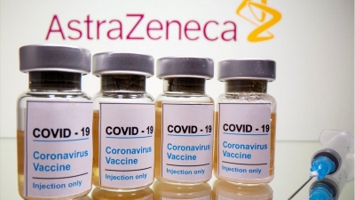 Νέα δεδομένα από Βρετανία: Η ενισχυτική δόση με το εμβόλιο της AstraZeneca δημιουργεί περισσότερα αντισώματα κατά της Omicron