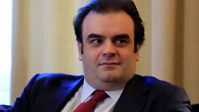 Πιερρακάκης από το ECOFIN: Η Ελλάδα στηρίζει την κατάργηση του ορίου απαλλαγής από τελωνειακούς δασμούς στα χαμηλής αξίας δέματα