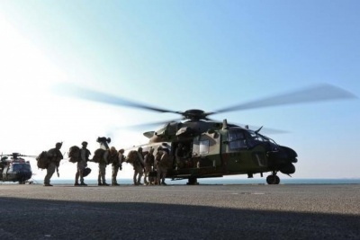 Αμερικανοί Πεζοναύτες σε γαλλικό NH-90