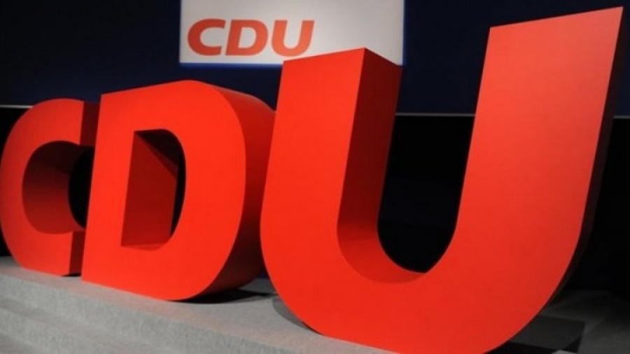 CDU: Άρχισαν οι διαδικασίες για τη διαδοχή της Merkel - 12 οι υποψήφιοι, τρία τα φαβορί - Η απόφαση στο συνέδριο (6-8/12)