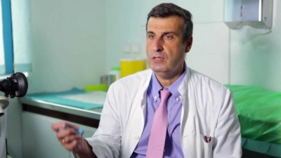 Λουκίδης (πνευμονολόγος): Έχουμε ένα μίγμα λοιμώξεων – Θα διαρκέσει ένα δίμηνο, ίσως και παραπάνω