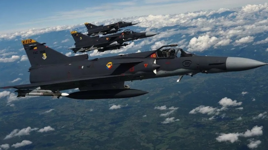 H Κολομβία εξετάζει την αγορά νέων μαχητικών αεροσκαφών