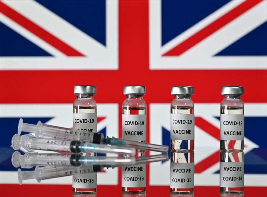 Αντίστροφη μέτρηση για τους πρώτους εμβολιασμούς στη Μ. Βρετανία – Ετοιμάζονται οι ΗΠΑ, αντιδράσεις στην ΕΕ – Στους 1,5 εκατ. οι νεκροί