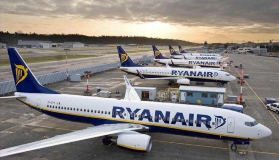 Η Ryanair αναστέλλει έως τον Ιούνιο τις πτήσεις της