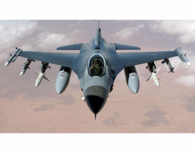 Το ΥΕΘΑ διαψεύδει την αποστολή F-16 στην Ουκρανία, αλλά… η Ελλάδα αδειάζει το οπλοστάσιό της και κινδυνεύει