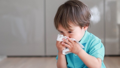 Πώς καθαρίζουμε σωστά τη μύτη του παιδιού;