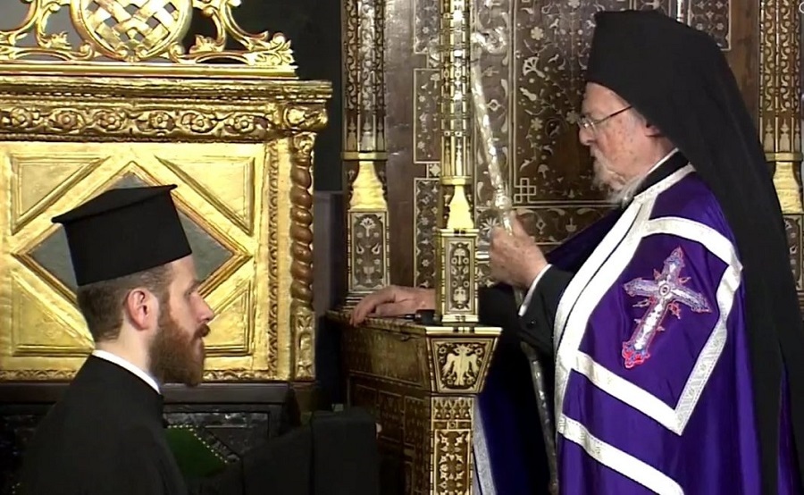 Η Ακολουθία των Παθών στο Φανάρι (vid)