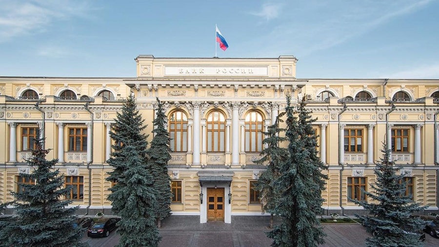 Η διοικήτρια της Κεντρικής Τράπεζας της Ρωσίας υπέβαλε την παραίτησή της αλλά ο Putin δεν την έκανε δεκτή