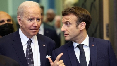 Ο χρόνος τελειώνει για την ΕΕ: Ο Macron ως «ειρηνοποιός» για την αποτροπή εμπορικού πολέμου με ΗΠΑ - Συνάντηση με Biden